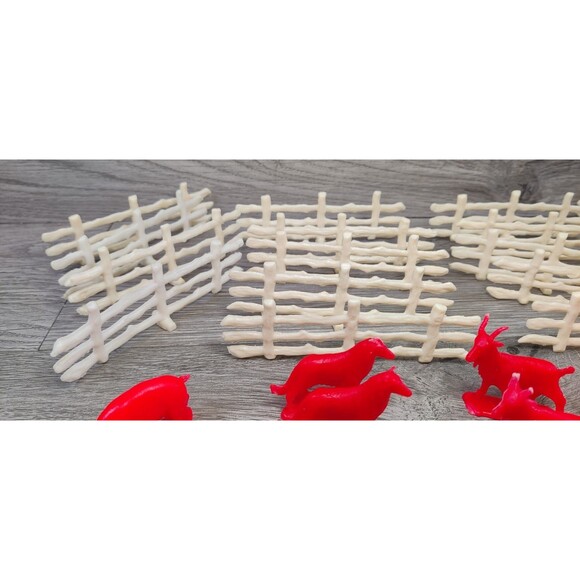 Lot Of Vintage 69 Plastic Animals Farm Wild And Fences-Horses, Pigs, Dogs, Duck - Picture 9 of 12